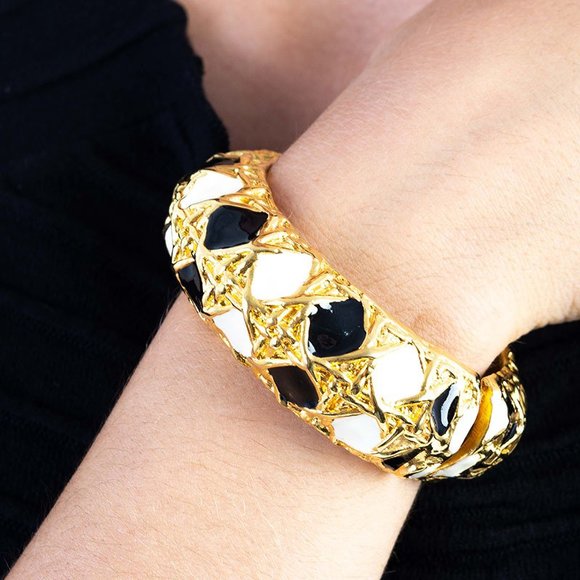 KENNETH JAY LANE BLACK, GOLD, WHITE BRACELET | WOMENS - Picture 2 of 2